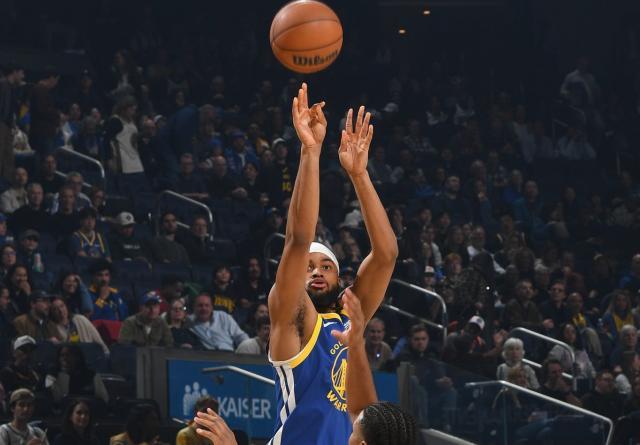 开云体育登录网站入口-穆迪轰7记三分化身三巨头绝配，勇士还交易他吗？