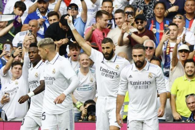 开云体育app下载入口-皇马送巴萨雪上加霜，皇马太成熟，巴萨太青涩