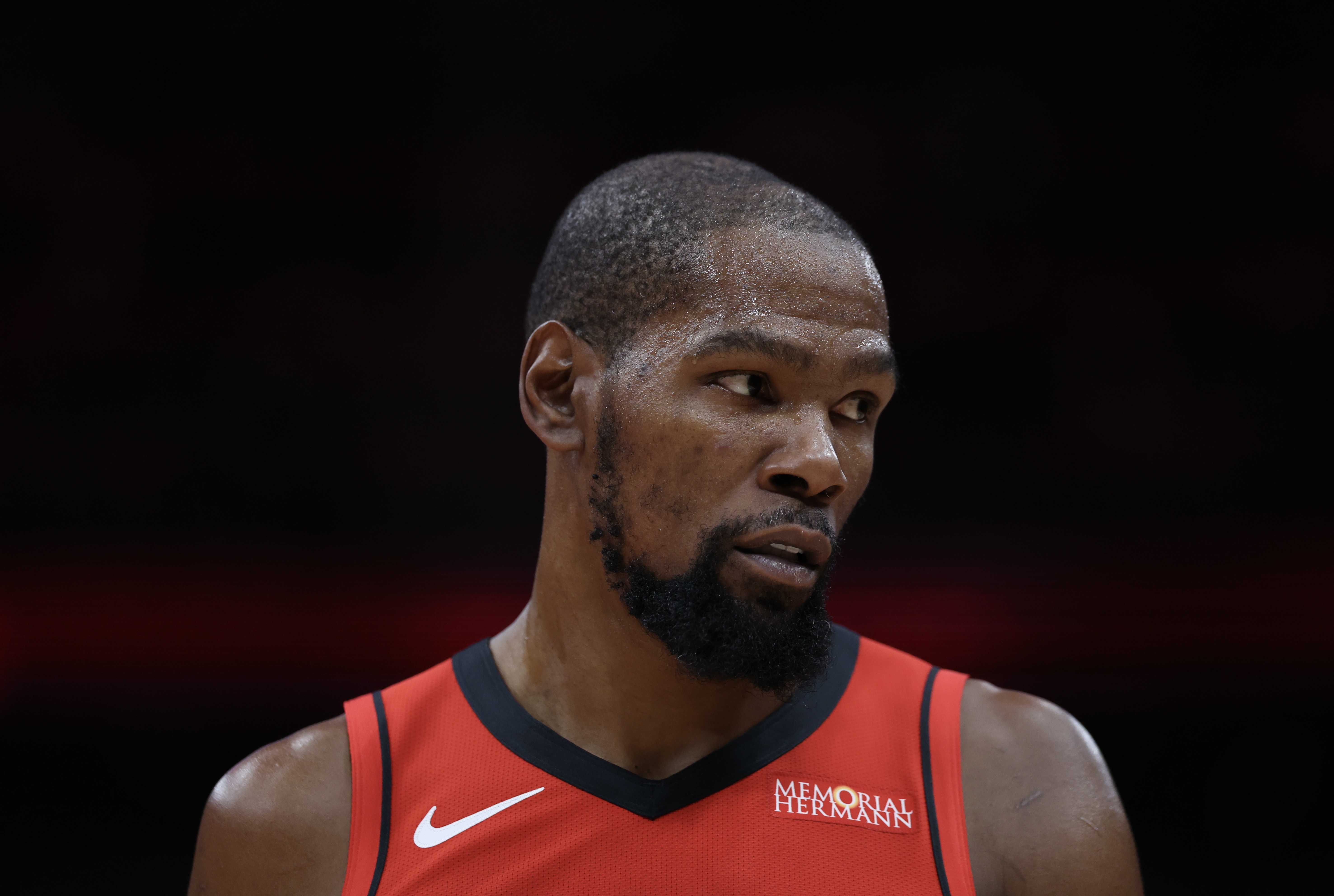 开云体育app下载入口-解说：杜兰特背靠背干了85分钟 真啃老啊&amp;咔咔啃啊这是